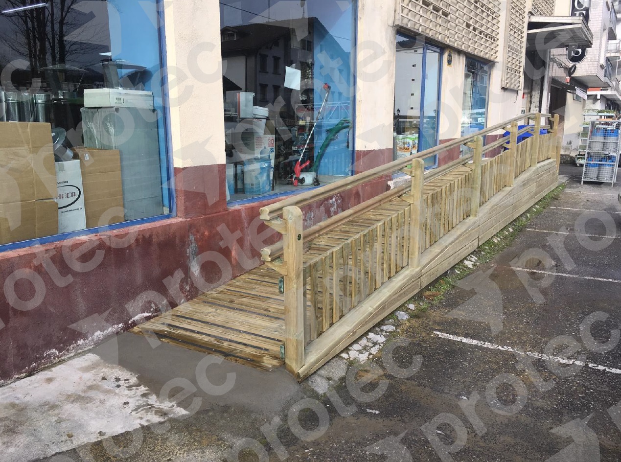 Lee más sobre el artículo Rampa y escalera de acceso con barandilla
