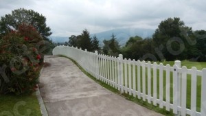Lee más sobre el artículo Blanco sobre Verde en Laukariz